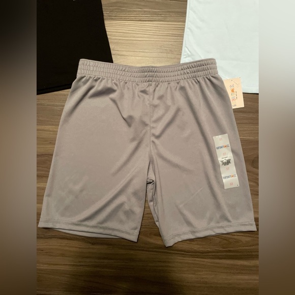 Garanimals Black and Light Blue Tanks with Gray Shorts Kids 3pc Matching Set -5T - Picture 6 of 6